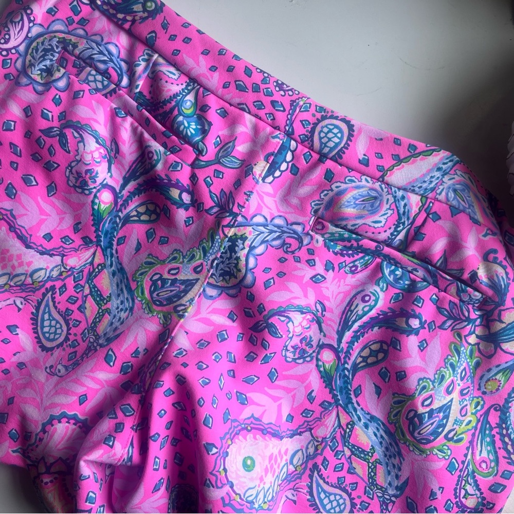 Lilly Pulitzer Buttercup Flamingo Scalloped Shorts - Picture 8 of 8